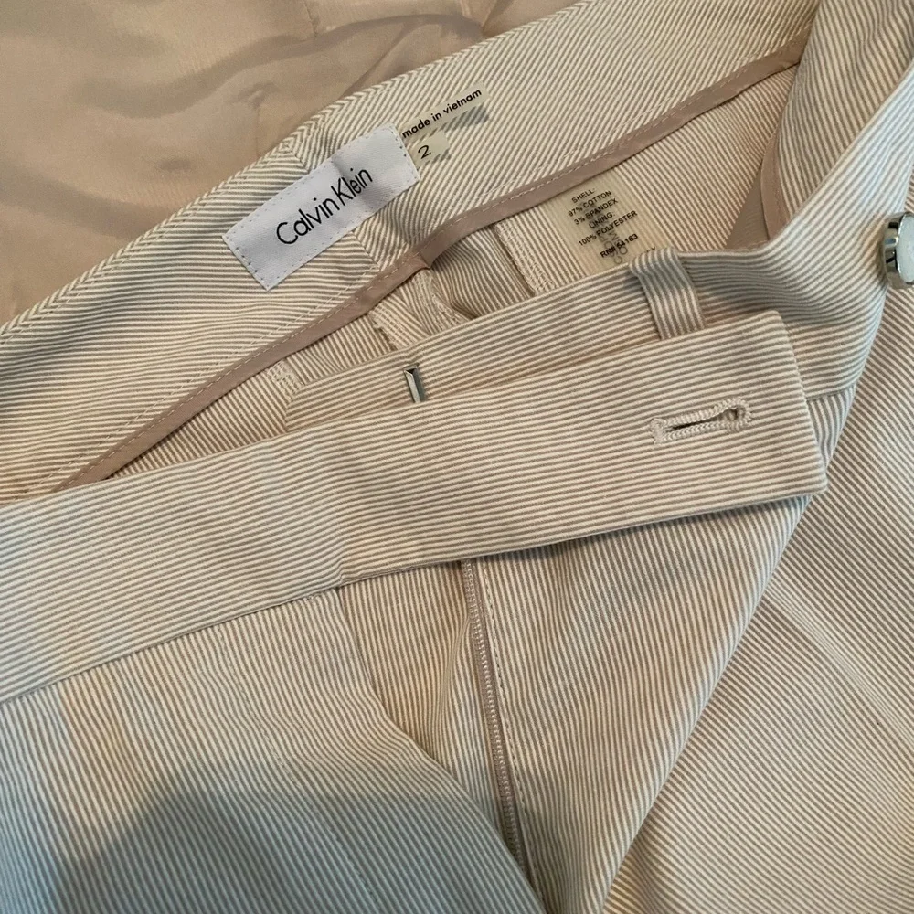 Calvin Klein Chic Beige Blazer and Short Set - Picture 7 of 14